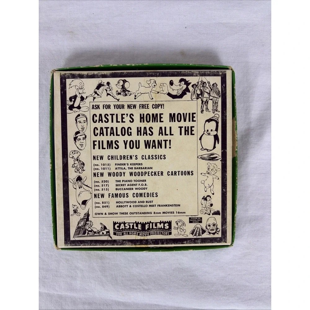 1961 Castle Films No. 659 - THE WHALE THAT BECAME A STAR 8mm Film